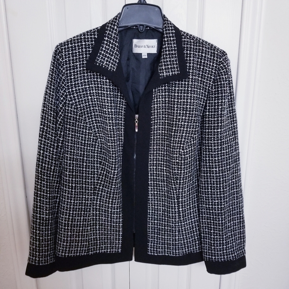 Lined, Lightweight, Tweed, Zip Up Blazer/Jacket - Picture 3 of 10